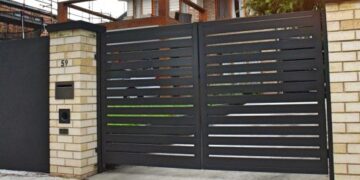 Best Automatic Gates Melbourne - Custom Built Fences